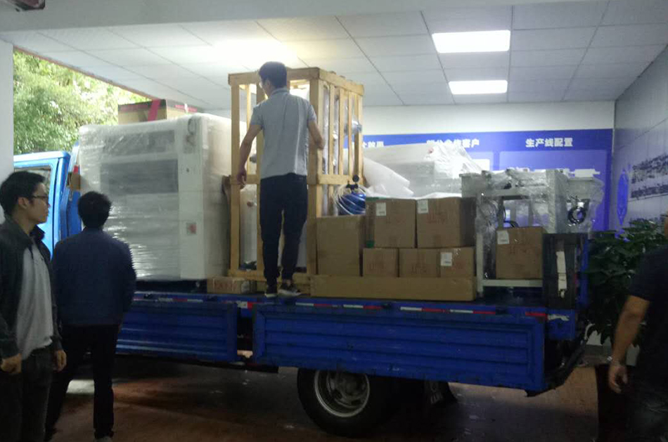 上?？蛻鬝MT設(shè)備專車送貨，貨到上門安裝調(diào)試