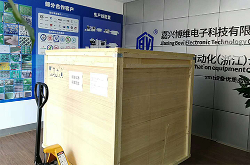 安徽客戶SMT設(shè)備專車送貨，貨到上門安裝調(diào)試